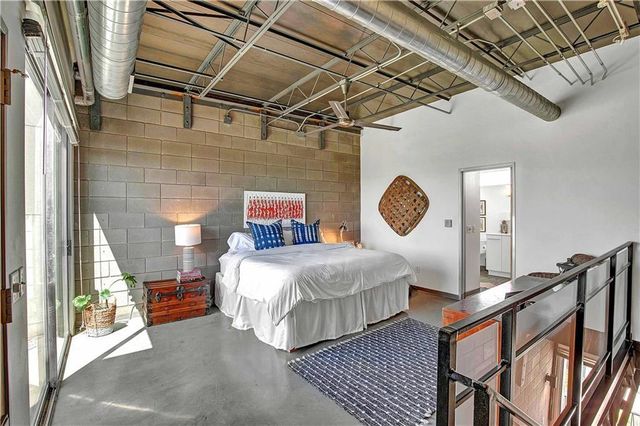 4801 S Congress Ave B2, Austin, TX 78745