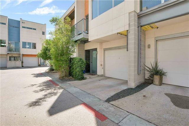 4801 S Congress Ave B2, Austin, TX 78745