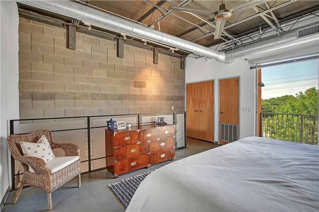 4801 S Congress Ave B2, Austin, TX 78745