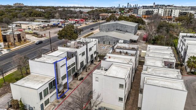 4801 S Congress Ave B2, Austin, TX 78745