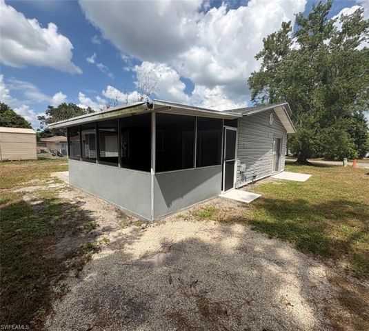 424 Valley DR, Lehigh Acres, FL 33936