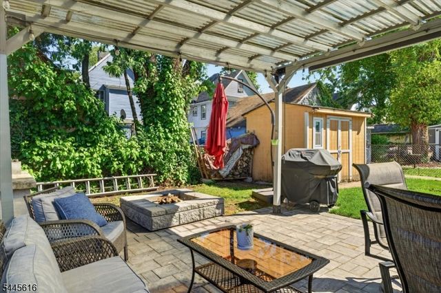 650 E 6Th St, Plainfield City, NJ 07060