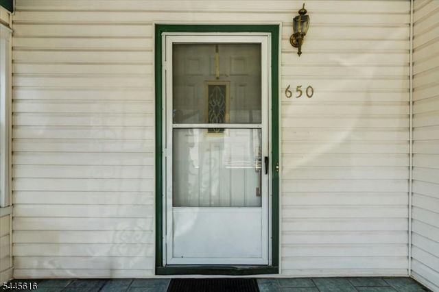 650 E 6Th St, Plainfield City, NJ 07060
