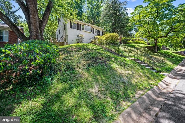 121 WHITMOOR TER, Silver Spring, MD 20901