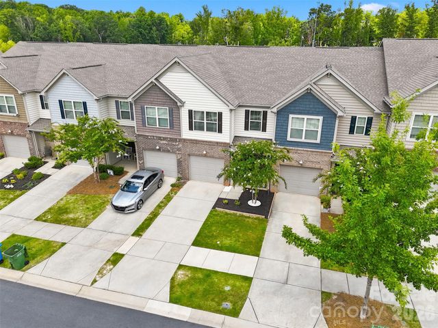 347 Kennebel Place, Fort Mill, SC 29715