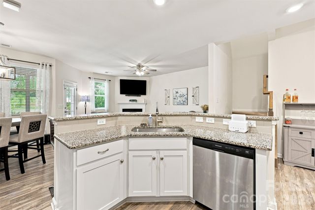 347 Kennebel Place, Fort Mill, SC 29715
