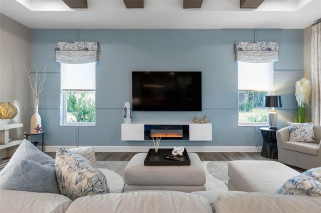 37 KINGFISHER LANE, Palm Coast, FL 32137