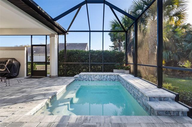 37 KINGFISHER LANE, Palm Coast, FL 32137