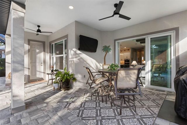 37 KINGFISHER LANE, Palm Coast, FL 32137