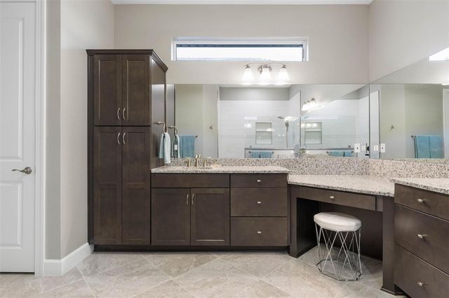 37 KINGFISHER LANE, Palm Coast, FL 32137