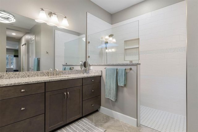 37 KINGFISHER LANE, Palm Coast, FL 32137