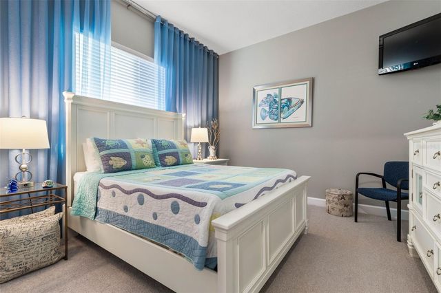 37 KINGFISHER LANE, Palm Coast, FL 32137