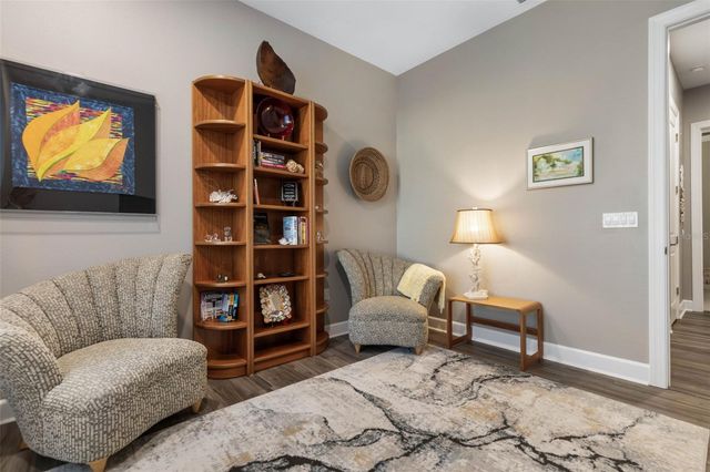 37 KINGFISHER LANE, Palm Coast, FL 32137