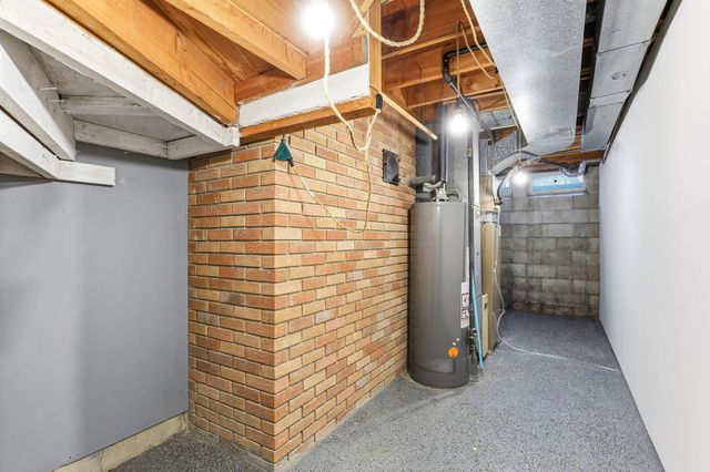 51 White Bear Avenue S, Saint Paul, MN 55106