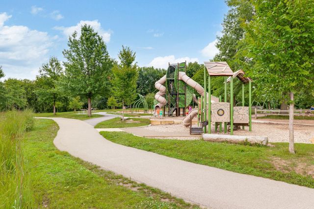 51 White Bear Avenue S, Saint Paul, MN 55106