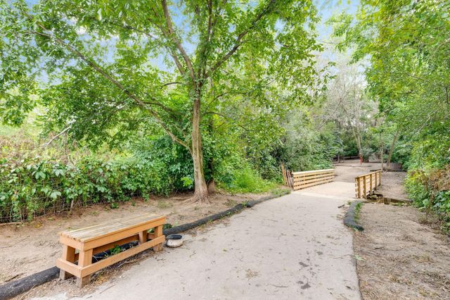 51 White Bear Avenue S, Saint Paul, MN 55106