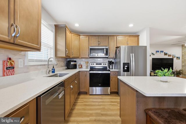 558 GREAT OAK CT, Woodstock, VA 22664