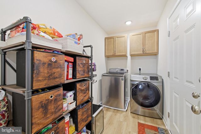 558 GREAT OAK CT, Woodstock, VA 22664