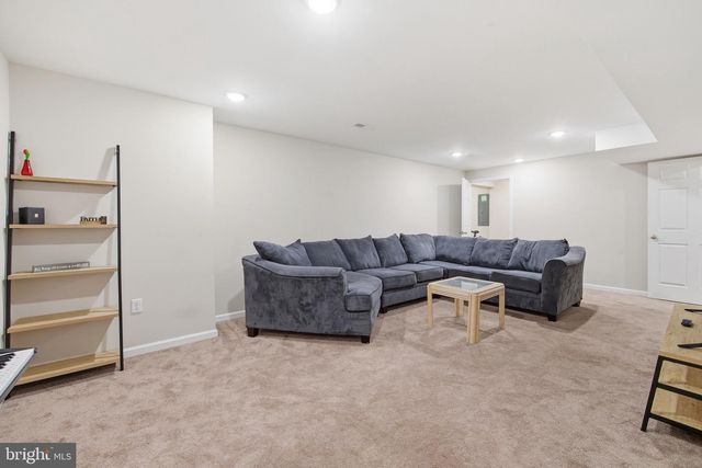 558 GREAT OAK CT, Woodstock, VA 22664