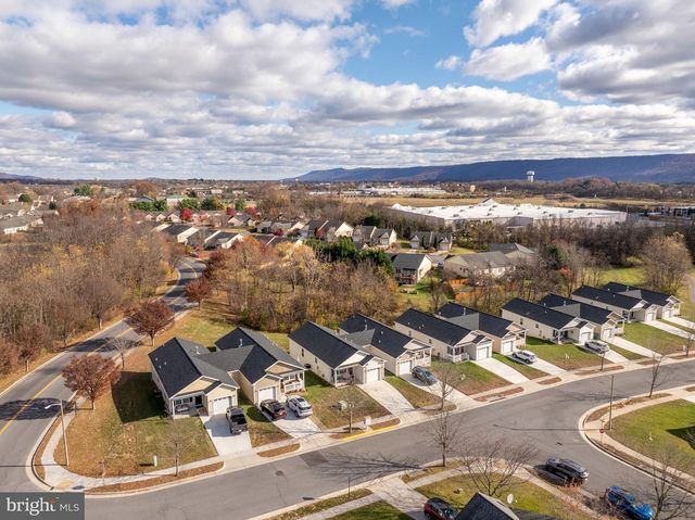 558 GREAT OAK CT, Woodstock, VA 22664