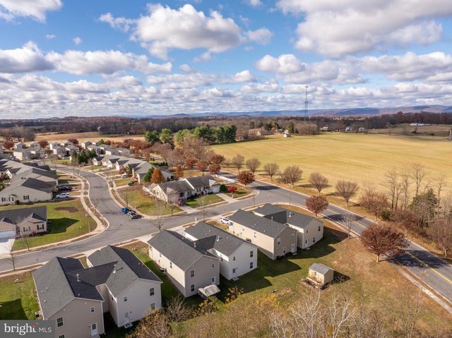 558 GREAT OAK CT, Woodstock, VA 22664