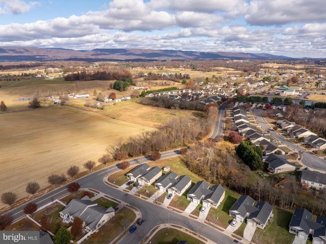 558 GREAT OAK CT, Woodstock, VA 22664