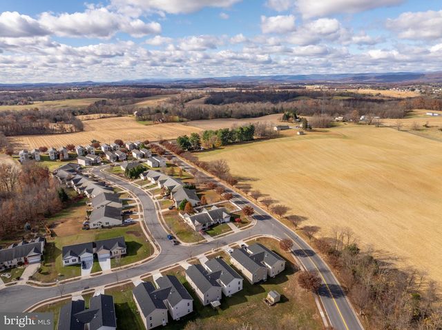 558 GREAT OAK CT, Woodstock, VA 22664