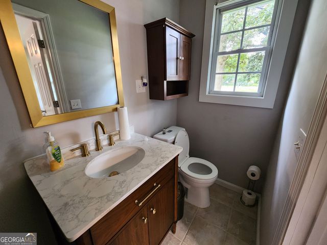 2035 Brewer Boulevard SW, Atlanta, GA 30310