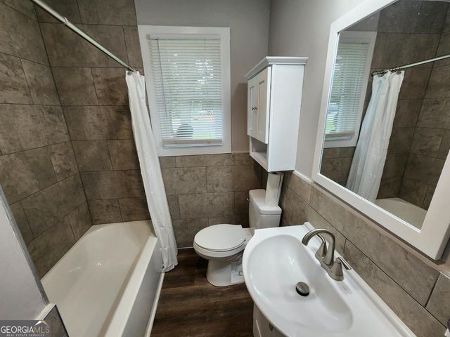 2035 Brewer Boulevard SW, Atlanta, GA 30310