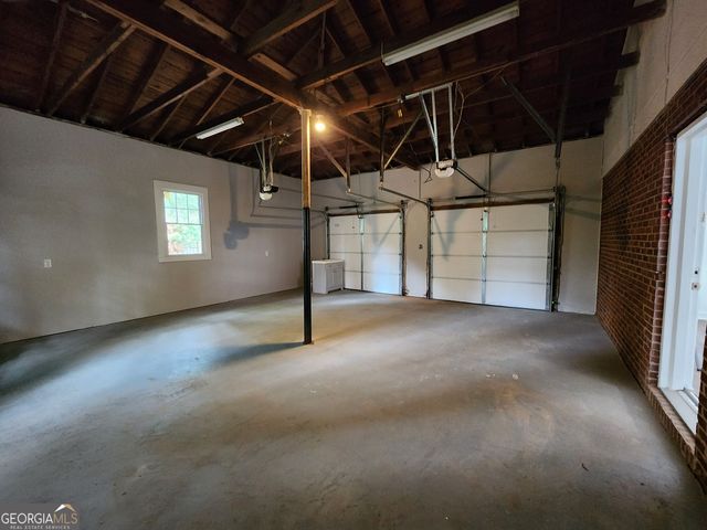 2035 Brewer Boulevard SW, Atlanta, GA 30310