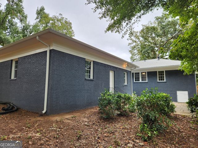 2035 Brewer Boulevard SW, Atlanta, GA 30310