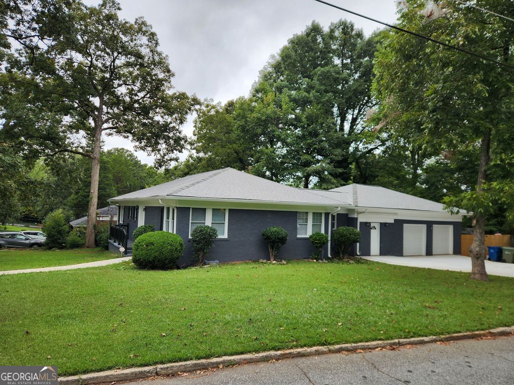 2035 Brewer Boulevard SW, Atlanta, GA 30310 — photo 3
