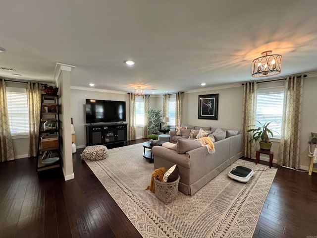 108 E Victory Street, Star City, AR 71667