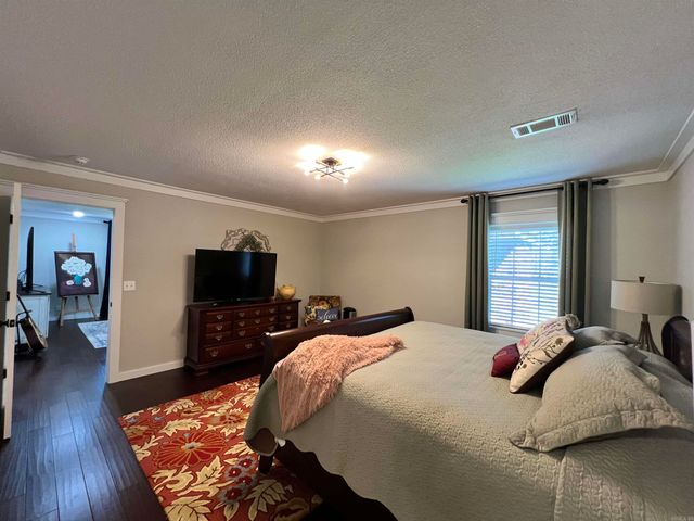 108 E Victory Street, Star City, AR 71667