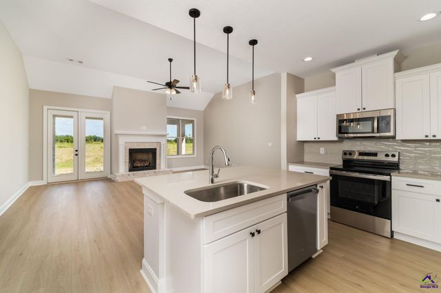 213 Farmland Circle, Perry, GA 31069