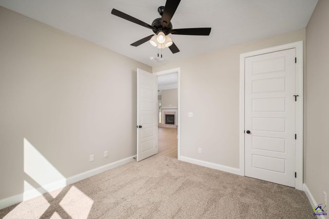 213 Farmland Circle, Perry, GA 31069