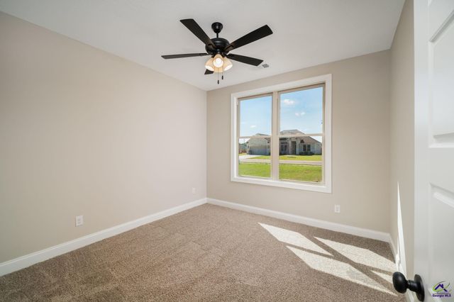 213 Farmland Circle, Perry, GA 31069