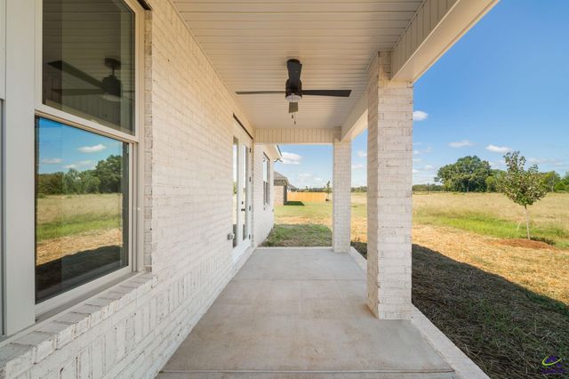213 Farmland Circle, Perry, GA 31069