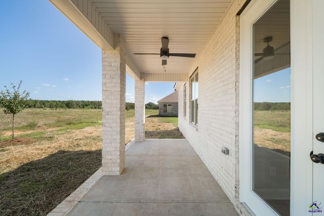 213 Farmland Circle, Perry, GA 31069