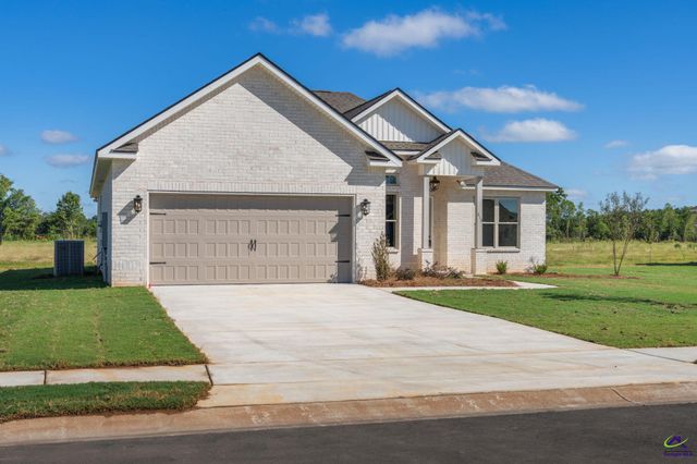 213 Farmland Circle, Perry, GA 31069