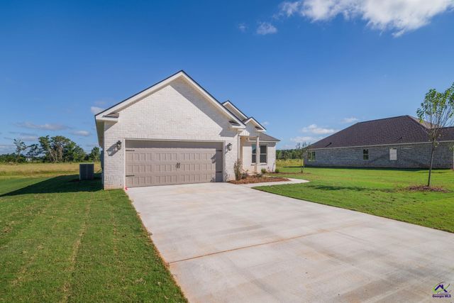 213 Farmland Circle, Perry, GA 31069