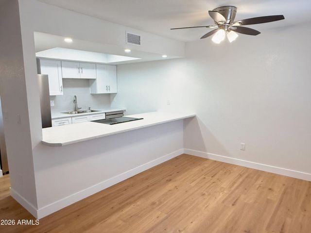 18202 N Cave Creek Road Apt 148, Phoenix, AZ 85032