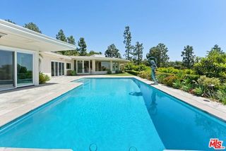 1725 Loma Vista Drive, Beverly Hills, CA 90210