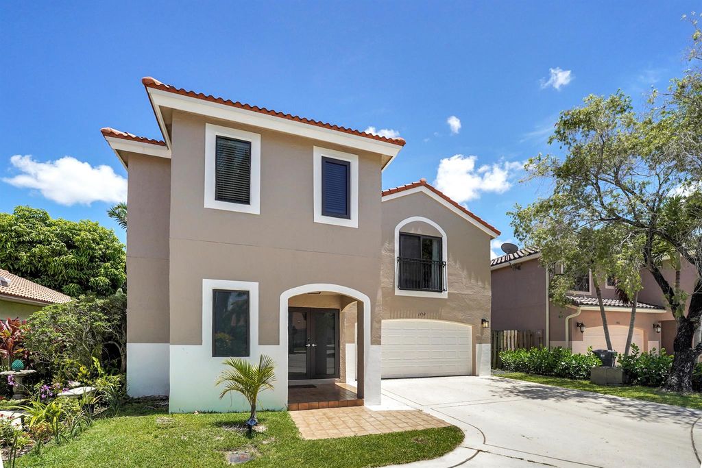 1759 Harborside Circle, Wellington, FL 33414