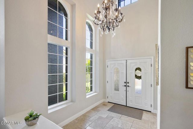 5947 Saint Laurent Drive, Agoura Hills, CA 91301