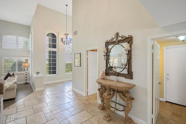 5947 Saint Laurent Drive, Agoura Hills, CA 91301