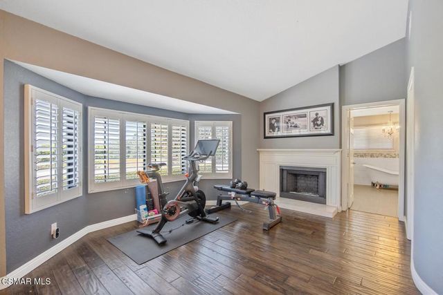 5947 Saint Laurent Drive, Agoura Hills, CA 91301