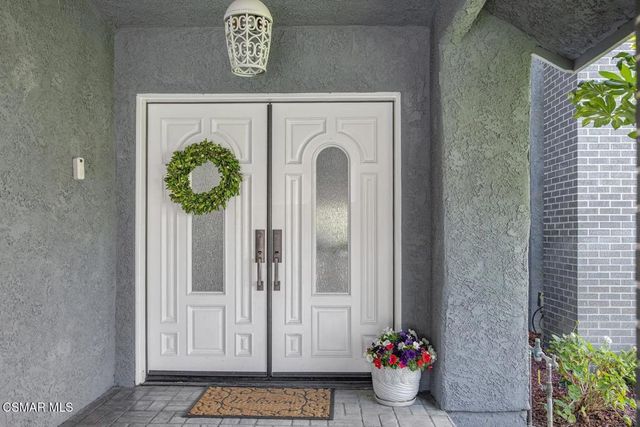 5947 Saint Laurent Drive, Agoura Hills, CA 91301