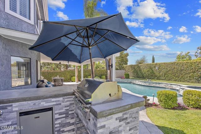 5947 Saint Laurent Drive, Agoura Hills, CA 91301