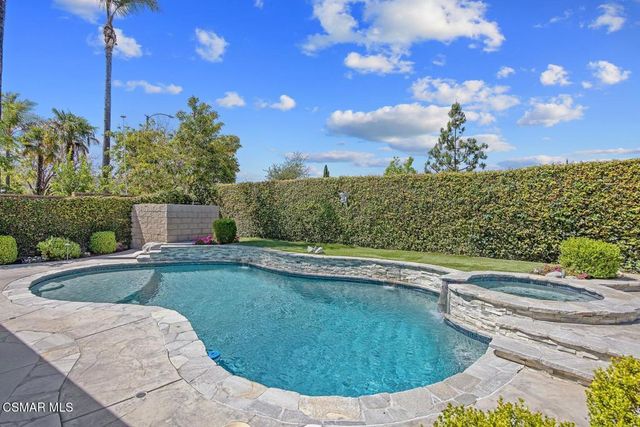 5947 Saint Laurent Drive, Agoura Hills, CA 91301